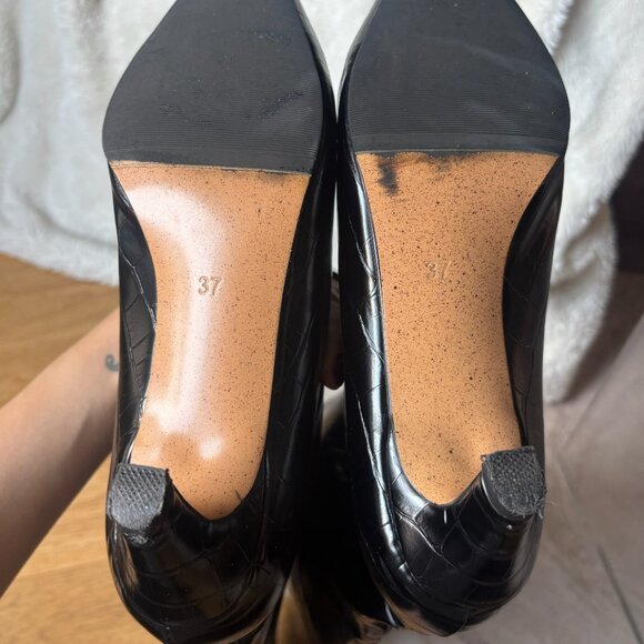 High Fashion Knee high Boots Faux Croc Leather Style (Size 6.5, 37) - Picture 4 of 6